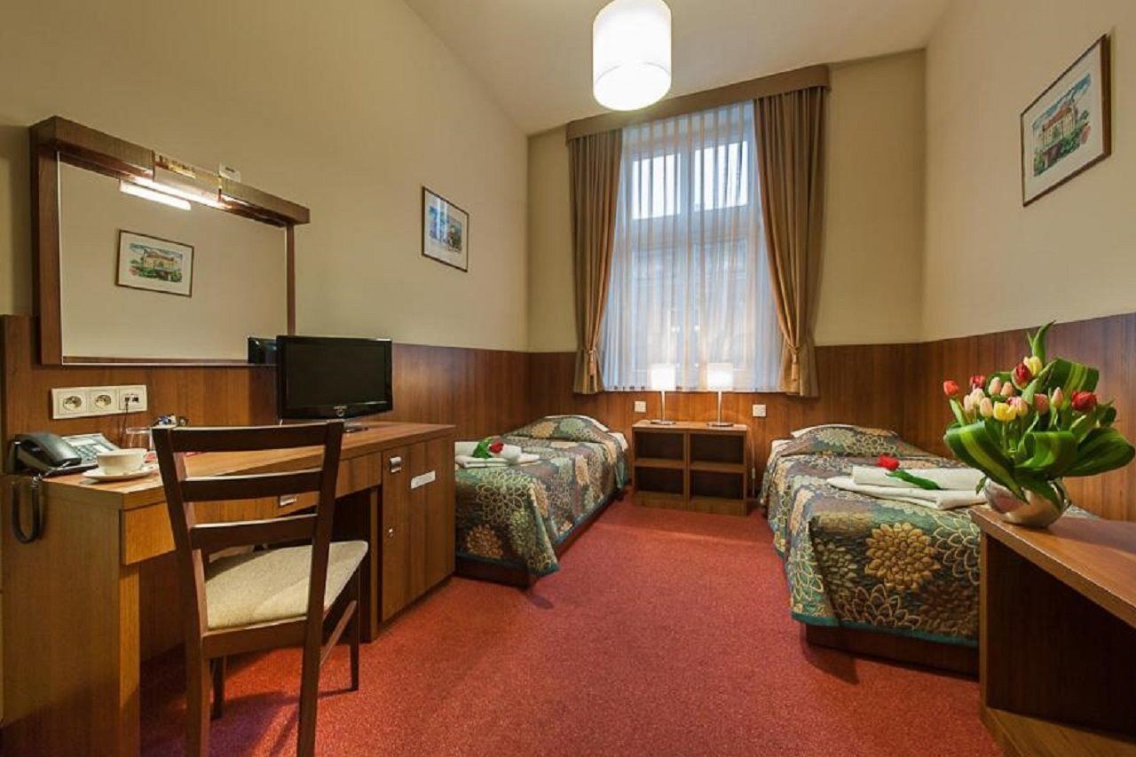 Hotell Downtown 3*